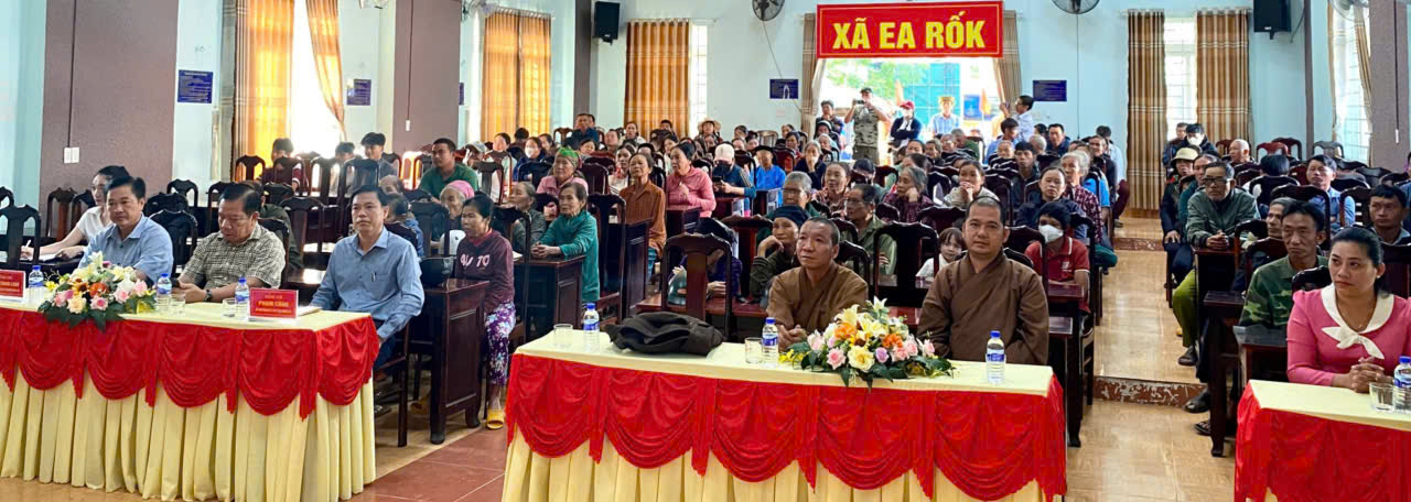 z7326571631731_0899a0d967e9079dc5646344b4bf58f8