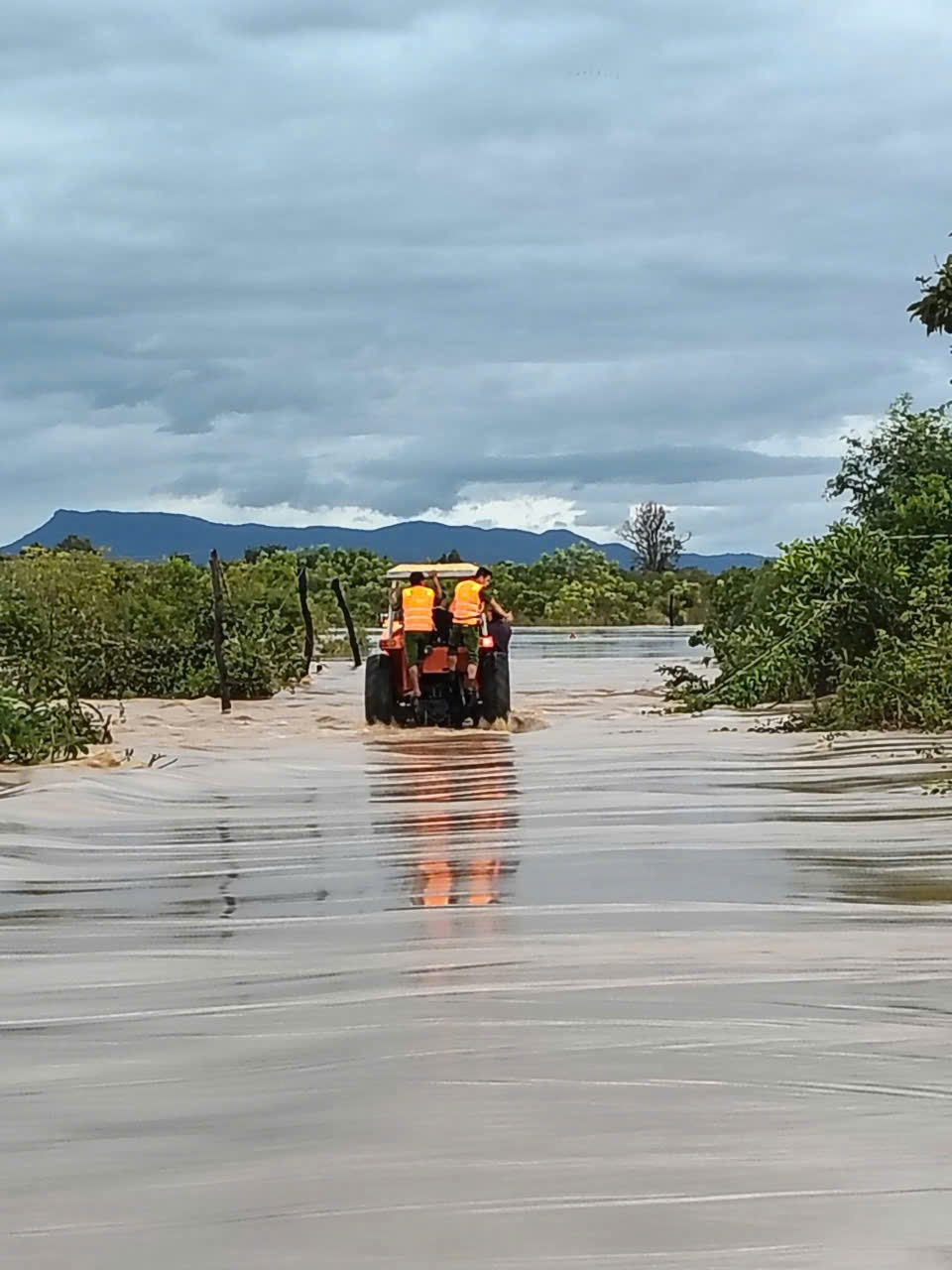 z7197211352433_2b928ac38be68e67eabcc42b841f1de9