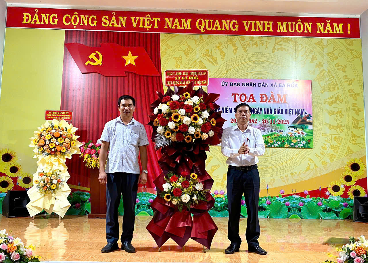 z7241674799748_efe681b7dee7137f3157fe4cebfb8668