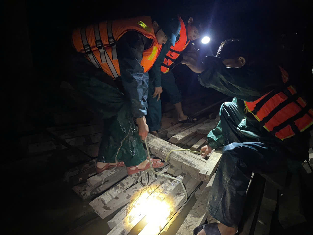 z7241728621020_5da7c763b4ccd7d5162bb38cc48b6069