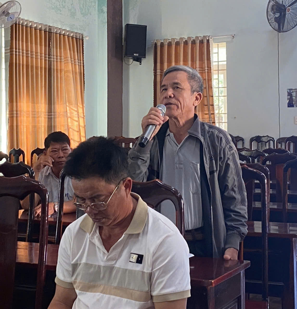 z7264463634882_fa35115681a0d6a4465b5034e68aa2e7