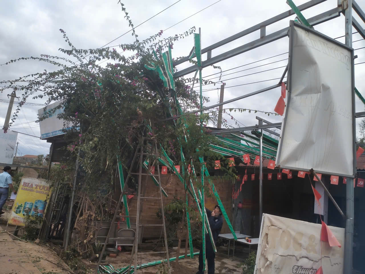 z7332668336674_62c7f7f2f972a115a7d3f6dc212aecd7