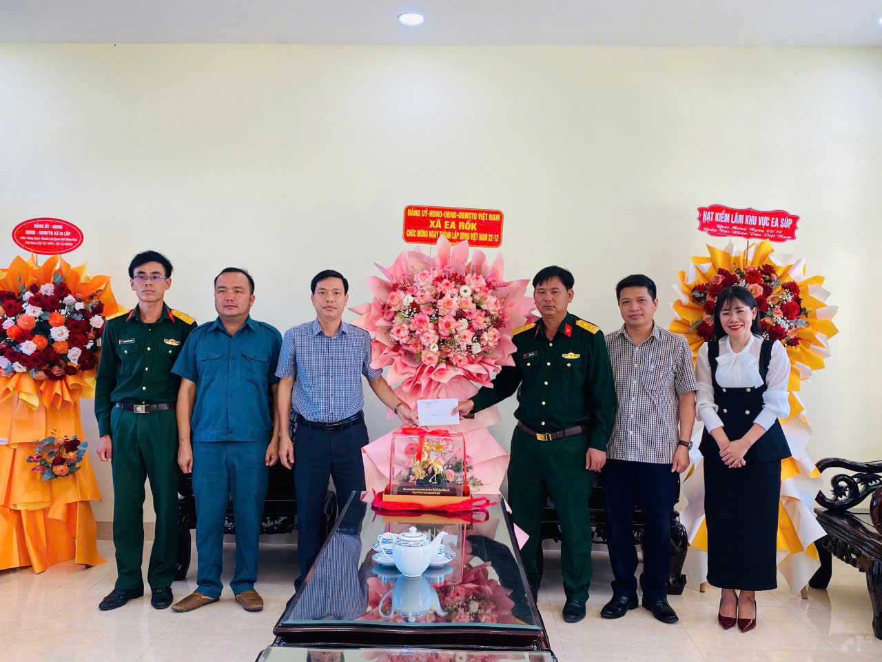 z7357197095009_6c3a4e97224a0d49bd9ee1a7d9eaec9d