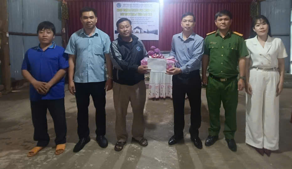 z7357234000585_9922bf557e3852785e6cf7a282496fe5