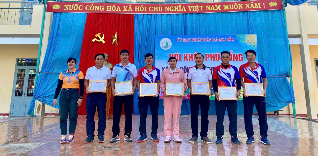 z7374977385058_cab9429d7ea78aa6e53417672793b50e