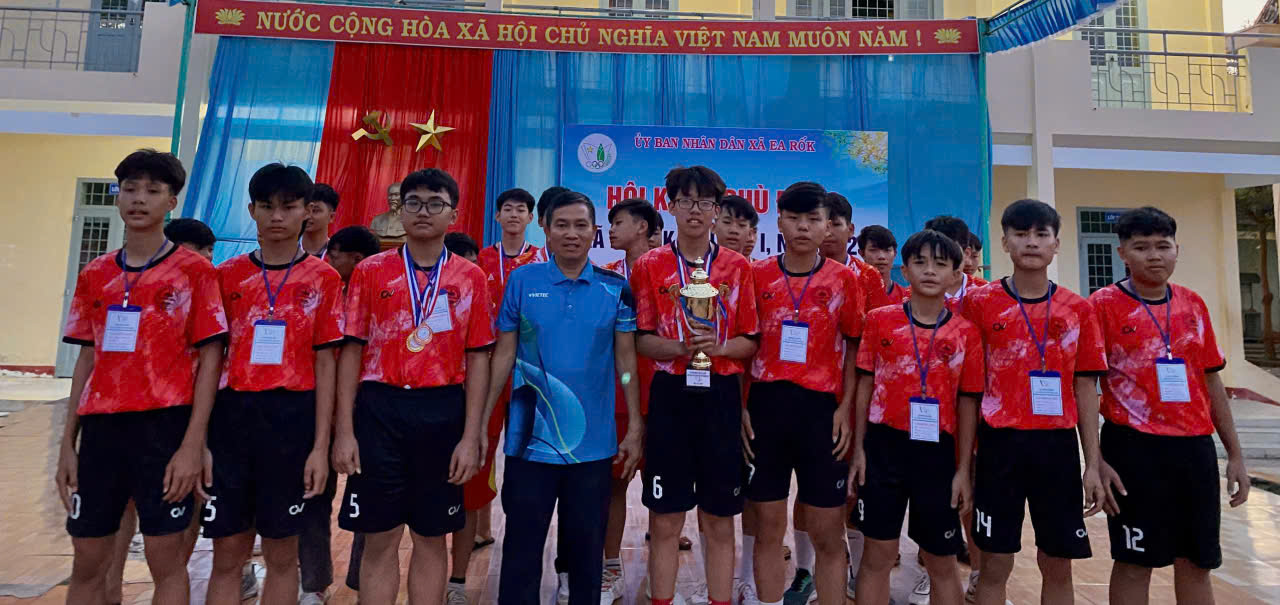 z7374977407700_f75b4c16815d1c1e89d68e25e271f0ad