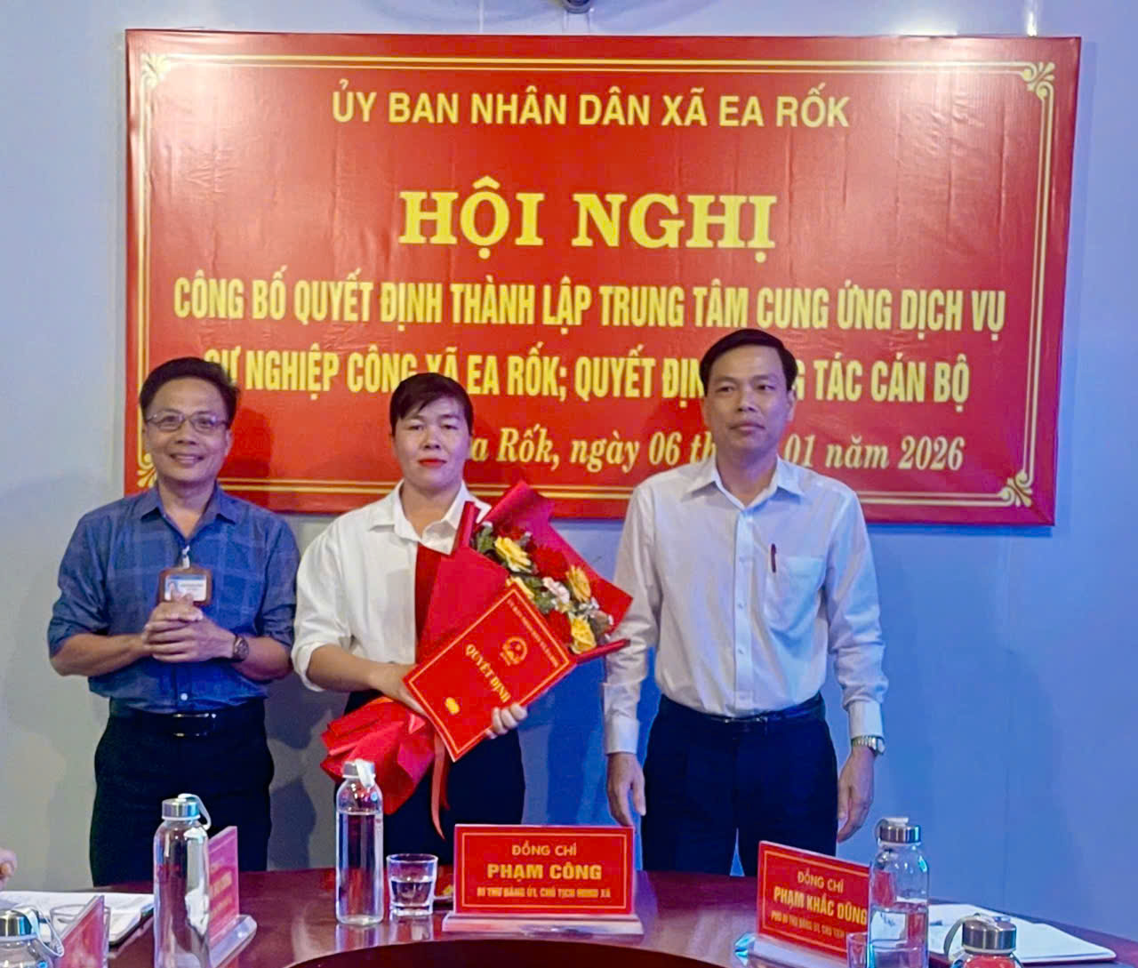 z7406411567768_2cefa7546c093a8103e4ab8daf689af8