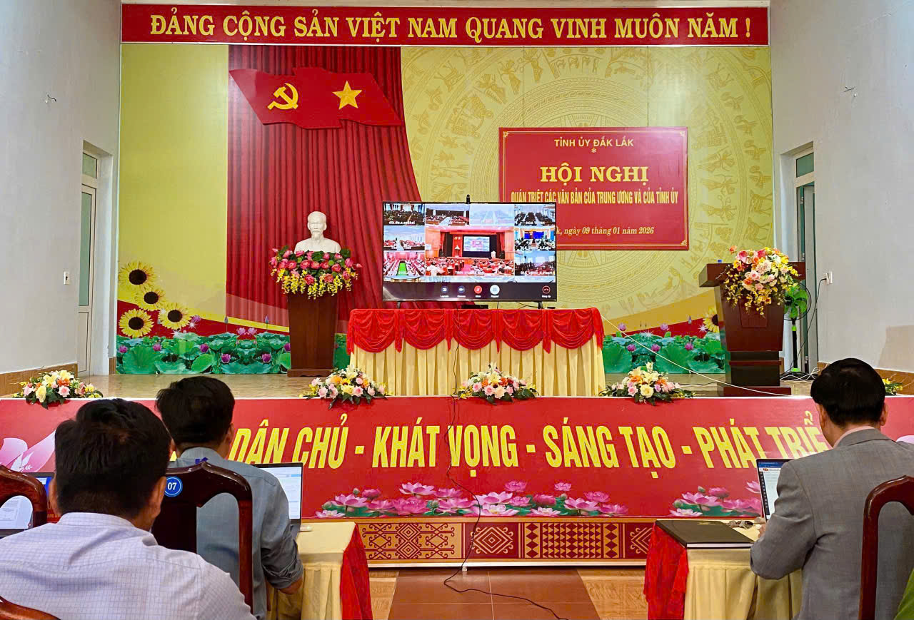 z7415215476857_0cdd6d9cc7ccd24fd0bbfd30f07b55e7