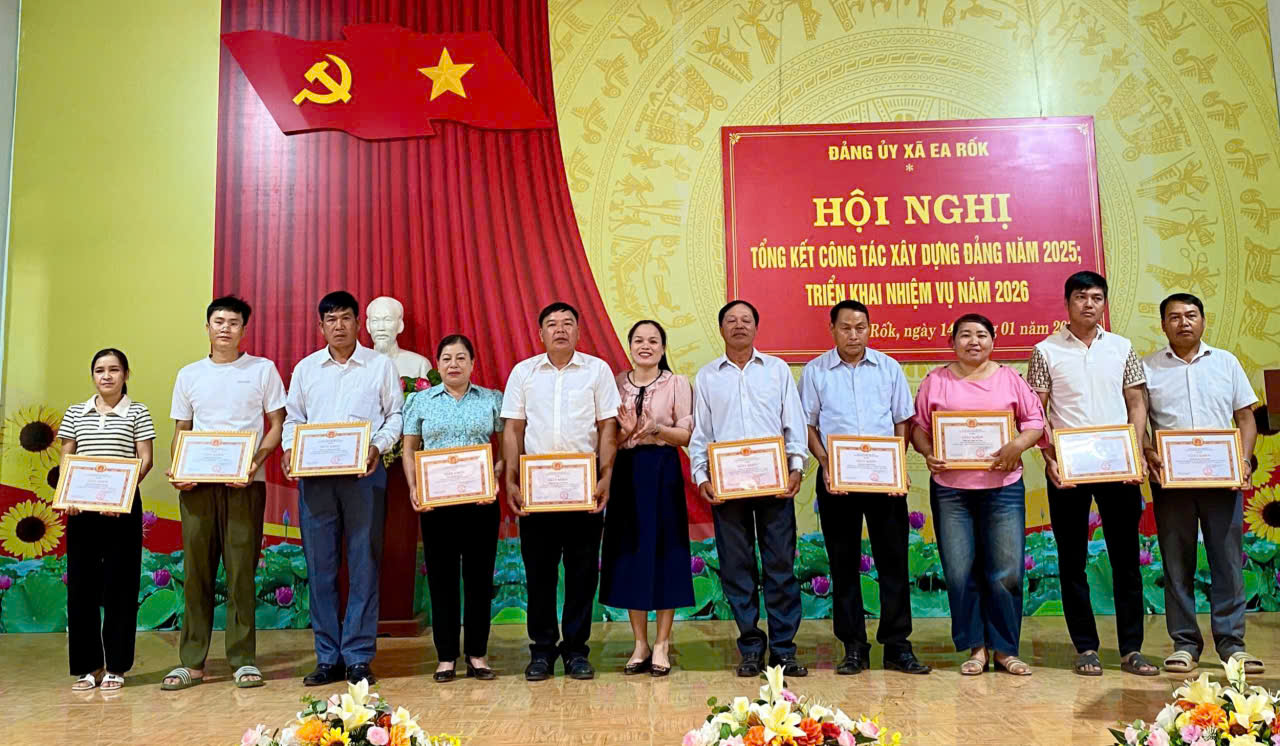 z7432117955606_a7d891829532c737bc377c1d52921463