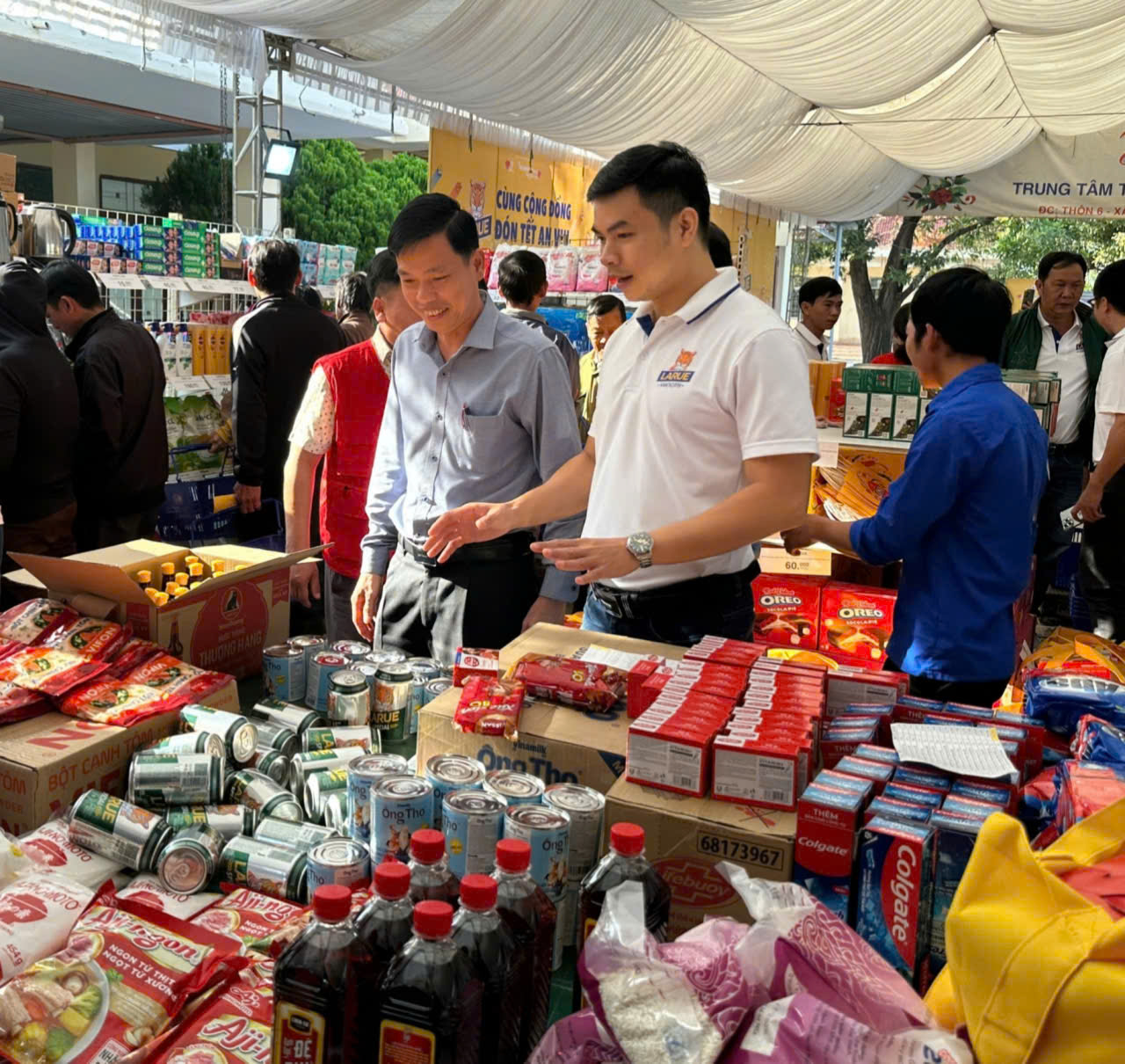 z7456657933497_f86f3b61e164b5b5c93a3186f4db8ea6