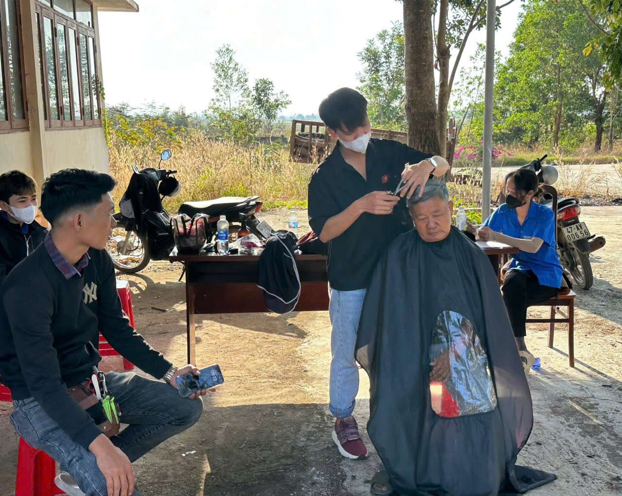 z7456657980745_8e9631f1945a1edb3dd020774805cc18