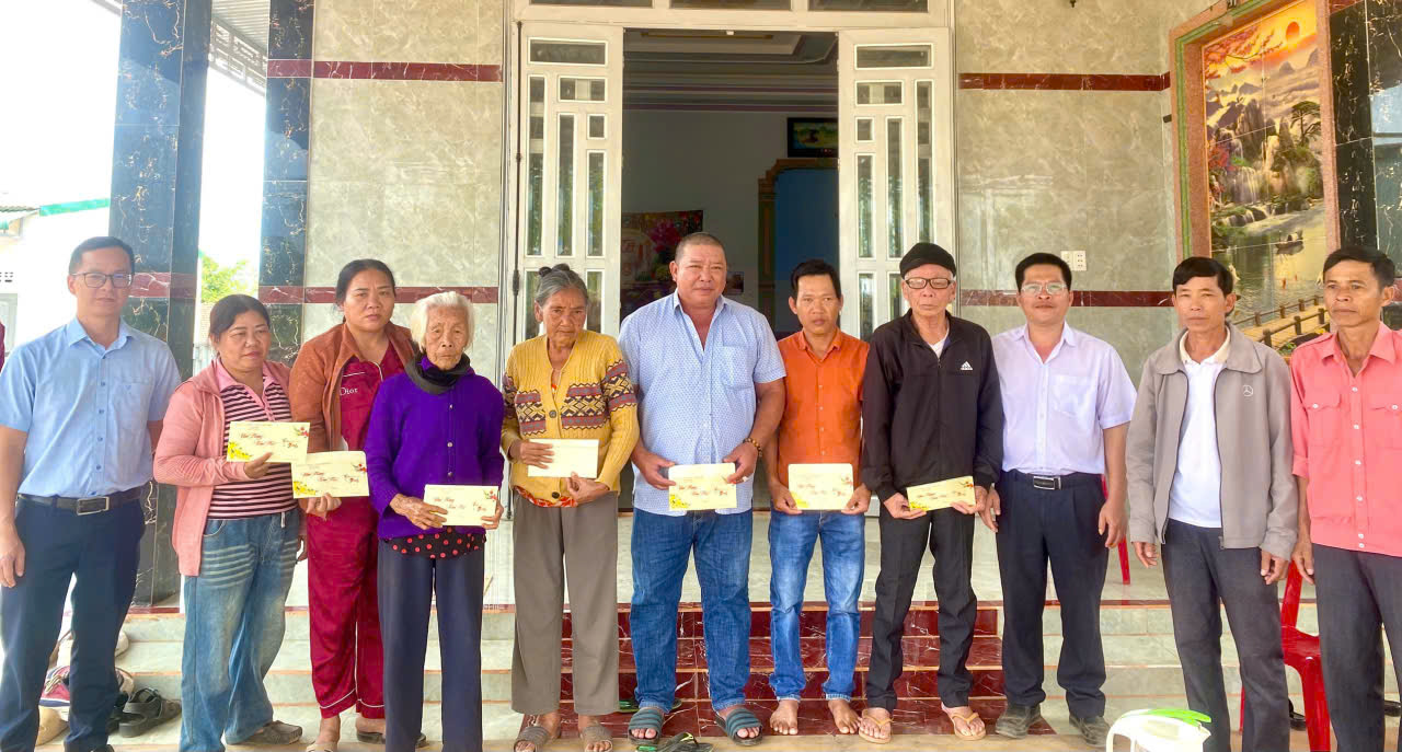 z7510804787191_cda64c47c1a6058e3ae763493837504a