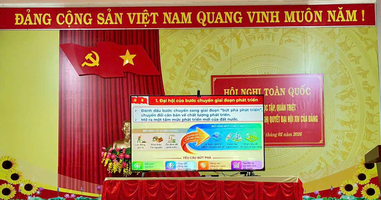 z7512831903717_1590f8de82a0ac4b6a02c32e5e684f96