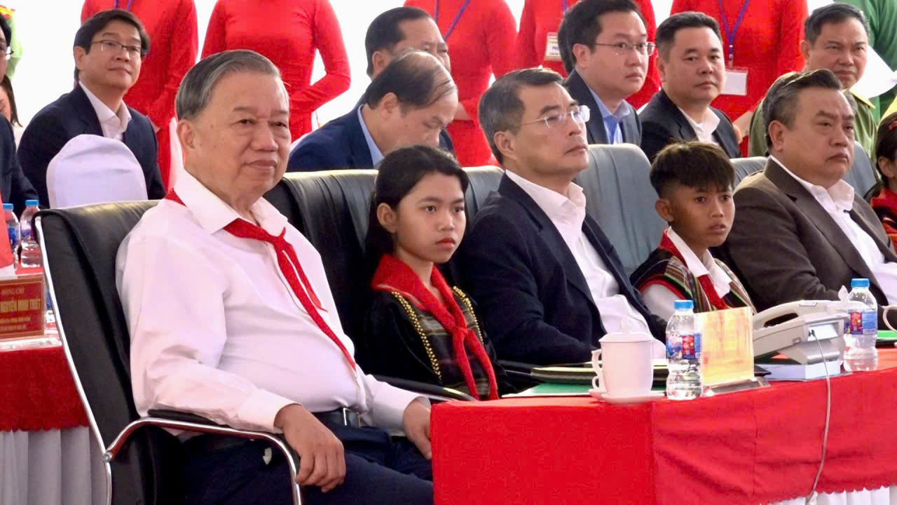 z7524532886189_6a69bd1a7d99beb5b5e9967f9c7f50fe