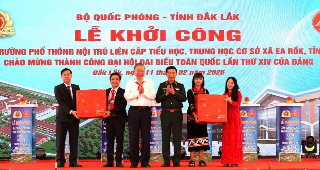 z7524532887138_3dd5d8b5856ee6b0e113629800ec5b9f