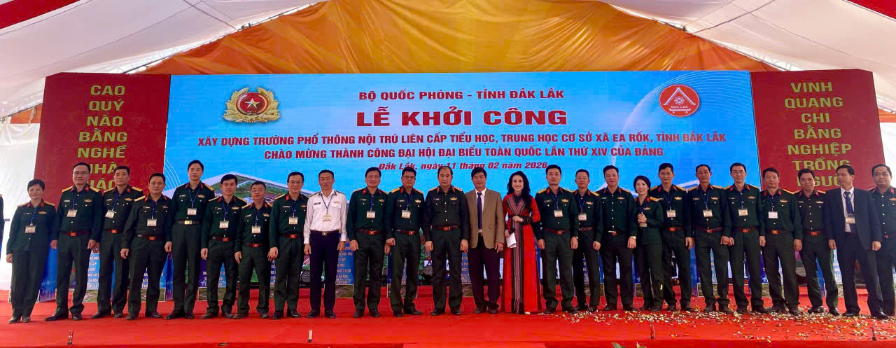 z7524532913502_51bc3891cdd99a67eedd26091029d6cb