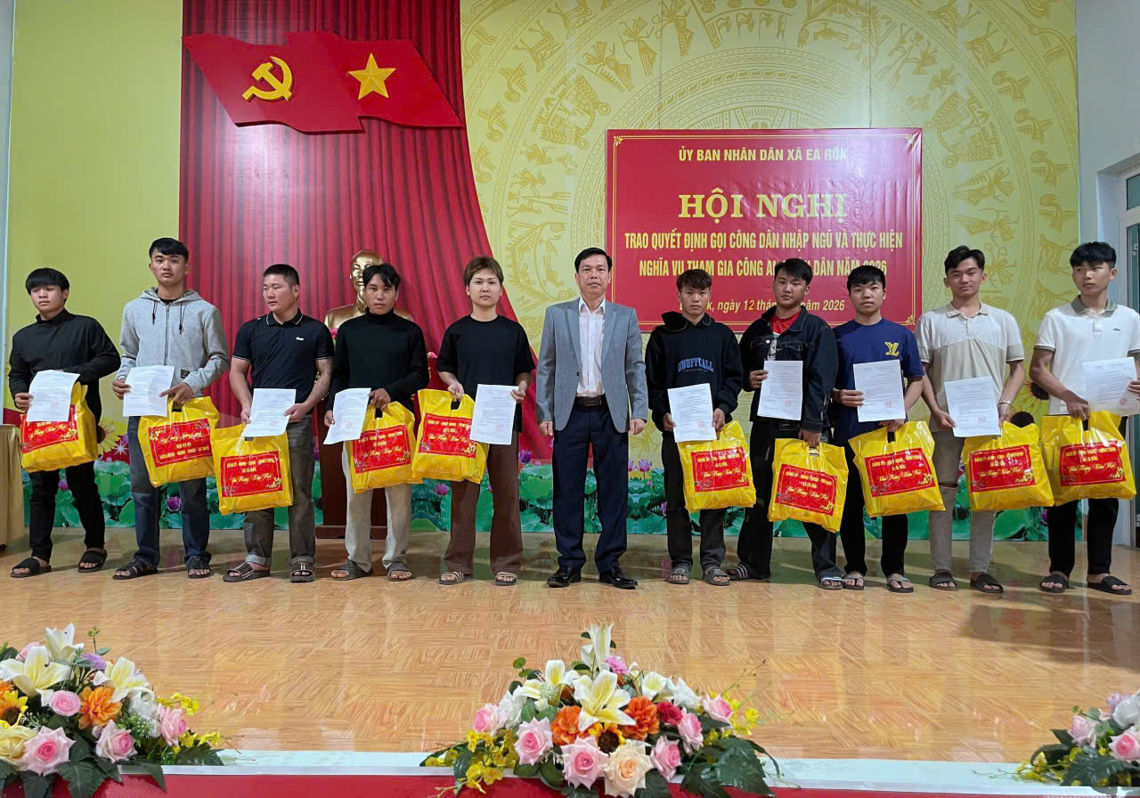 z7530795665122_58913d4506c3cfcb2e3a24973630713d