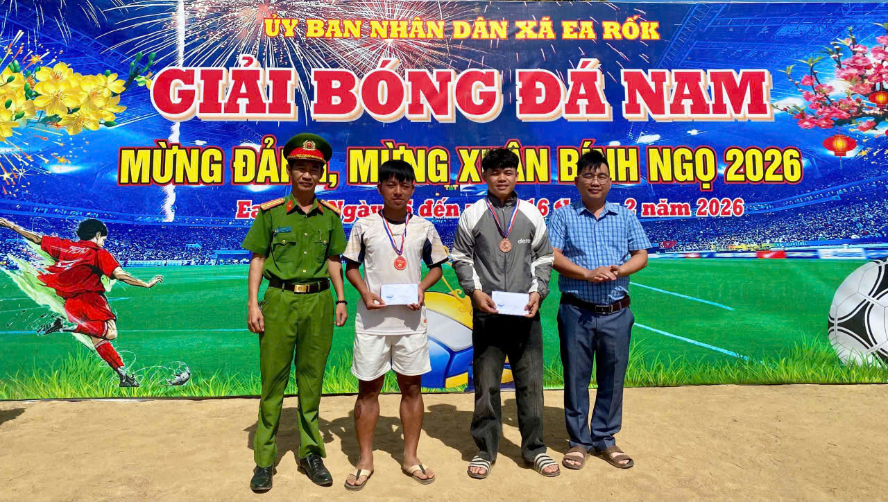 z7534032987456_7d122da6222176fedc8f2b8f69c86e49