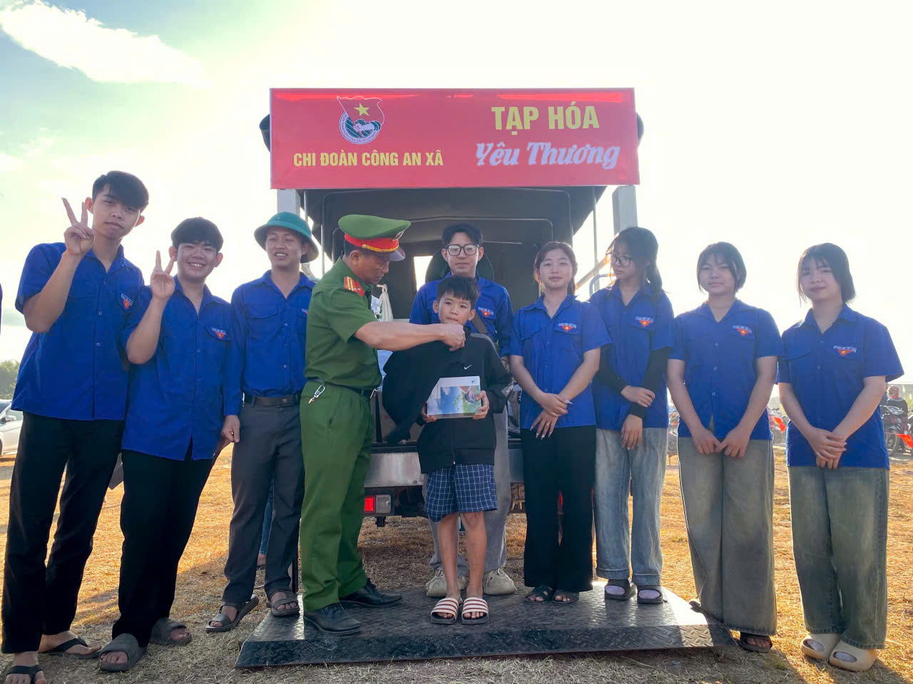 z7538159387008_86835c787d334f3ed835227a2b8277f6