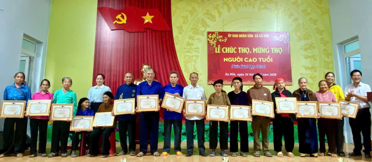 z7562997970026_10a44e671c425ebd1db3ad145bbd7d2c