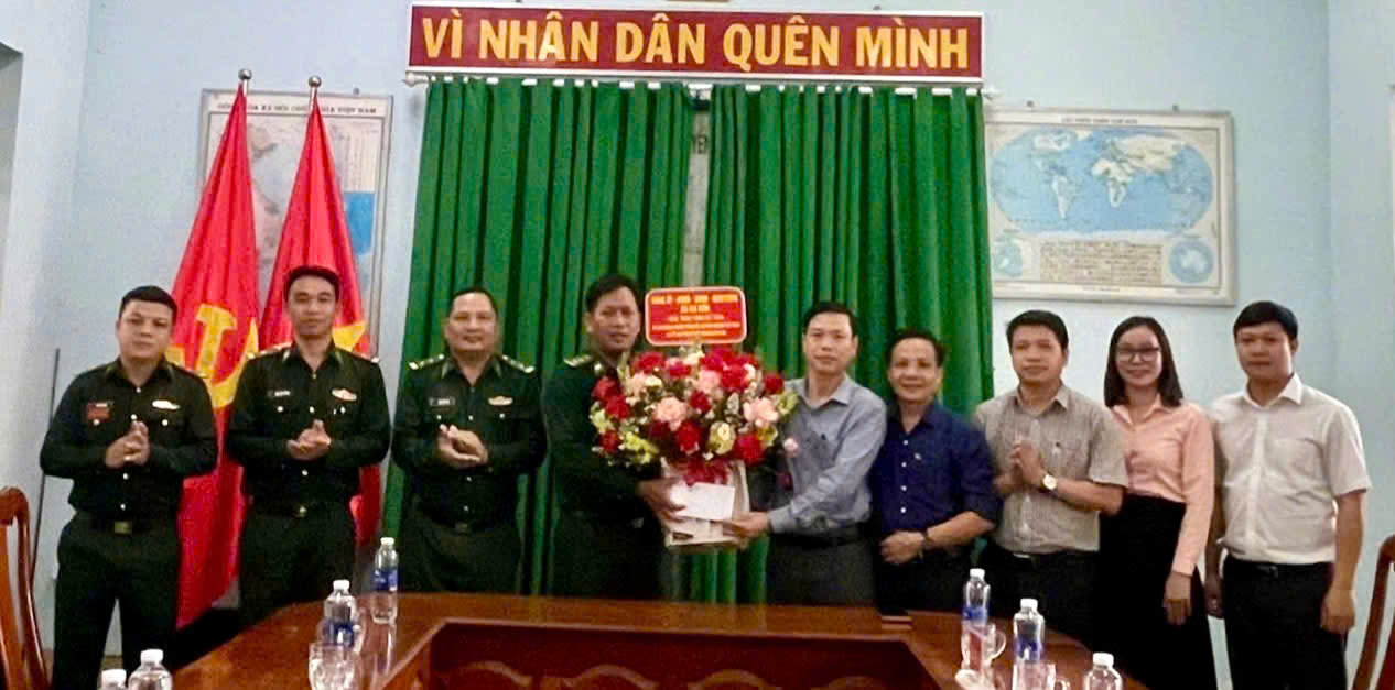 z7576379056912_ed57663bd5fc6908dbe3cd44765ea150