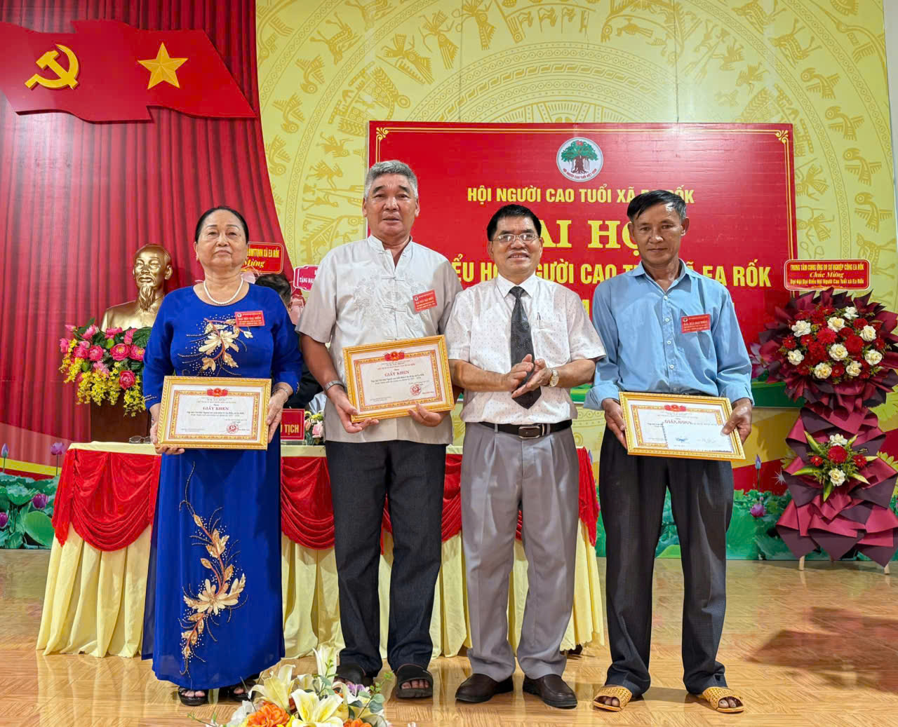 z7586095339740_212ab033b065f88b03d3fd95c3cc7a07