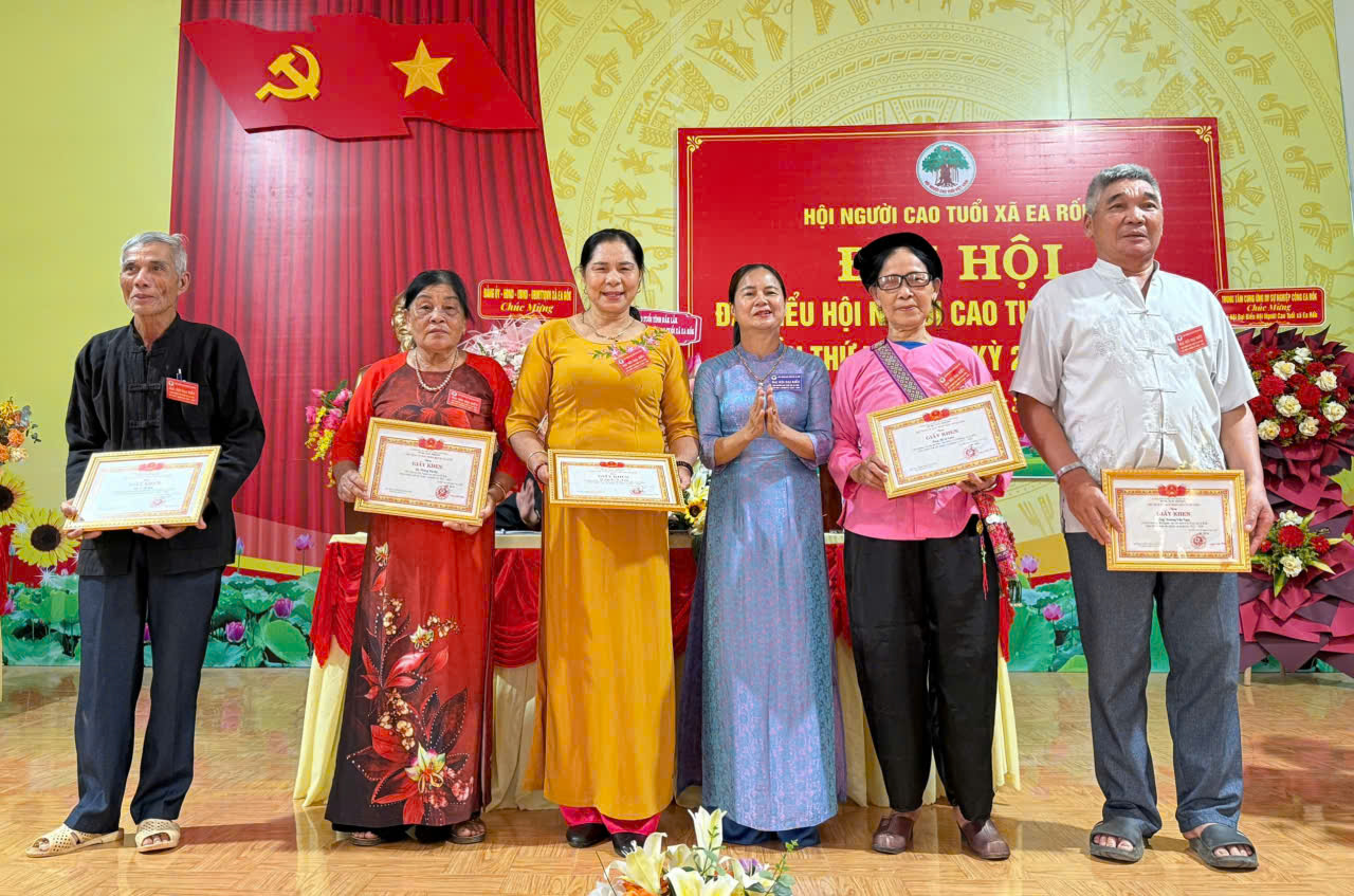 z7586095382780_9ea58a5cadc996050b1ab8c012fae499