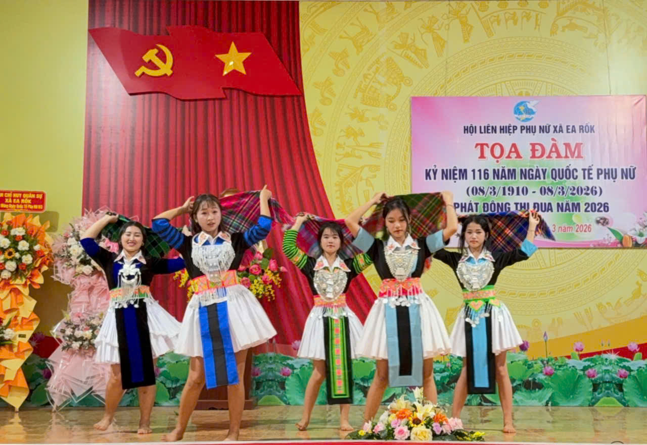 z7589776308976_a0eb91677fb8e202730b13e7e6568892