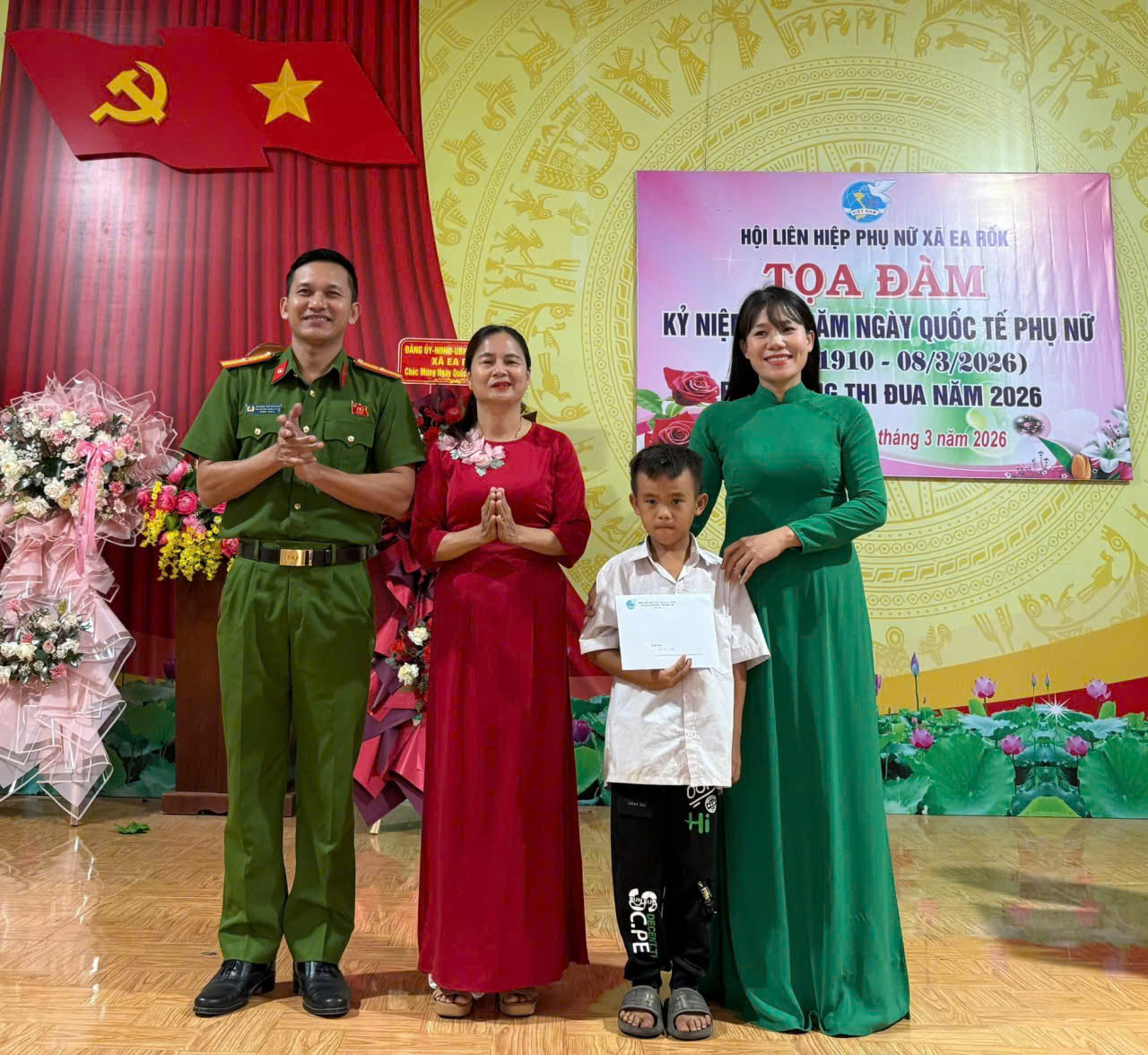 z7589776365658_7dd496093f5d939fa07aa54c1b2f4e84