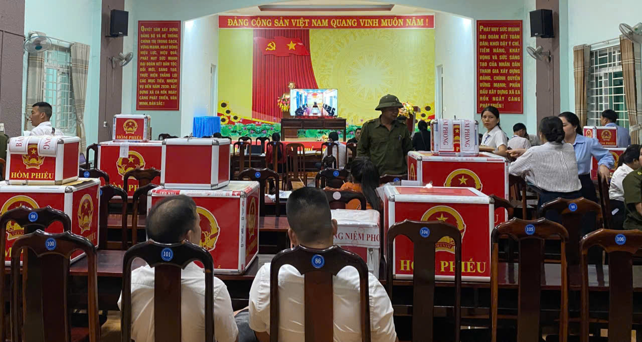 z7633172353575_1d3354426c58ec039f107aa0e271d2b8