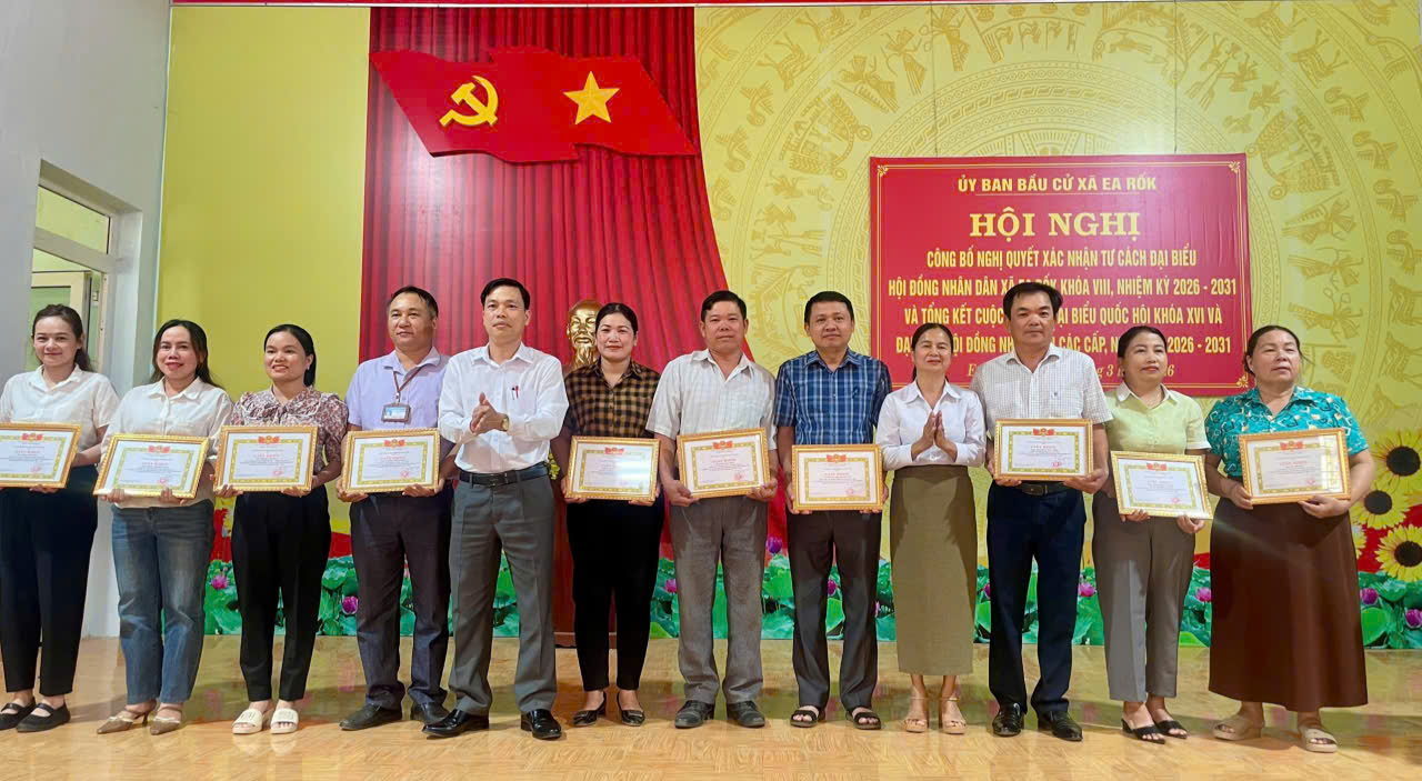 z7658720981252_1d550eeafeb34525d6e2c4a366c4c642