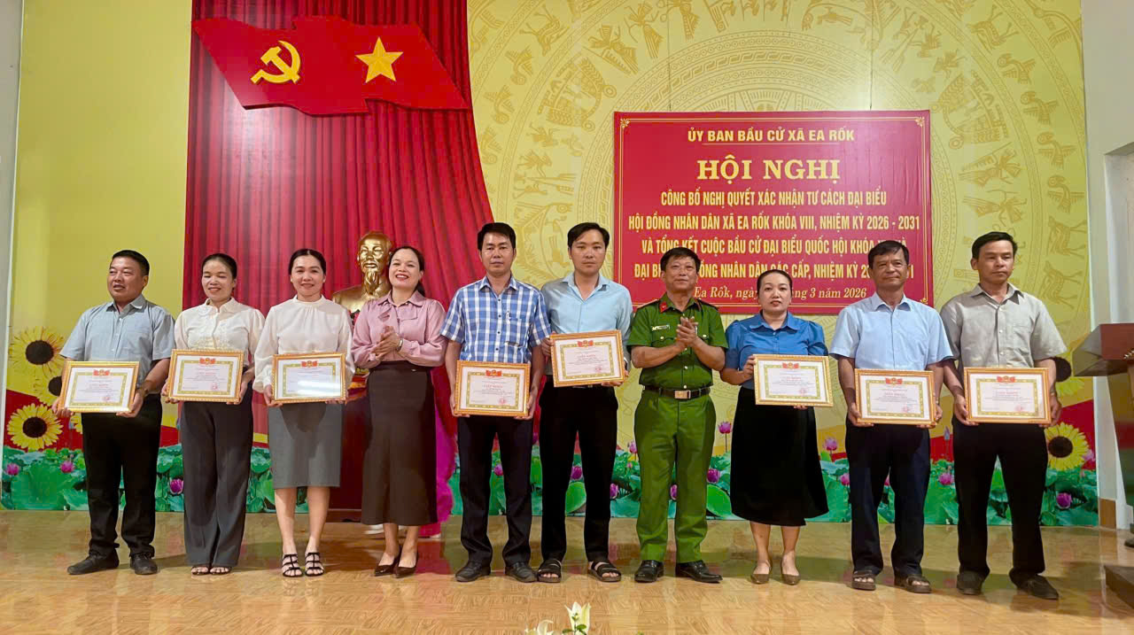 z7658720984304_335b2904298f51f11e27f698f807c509