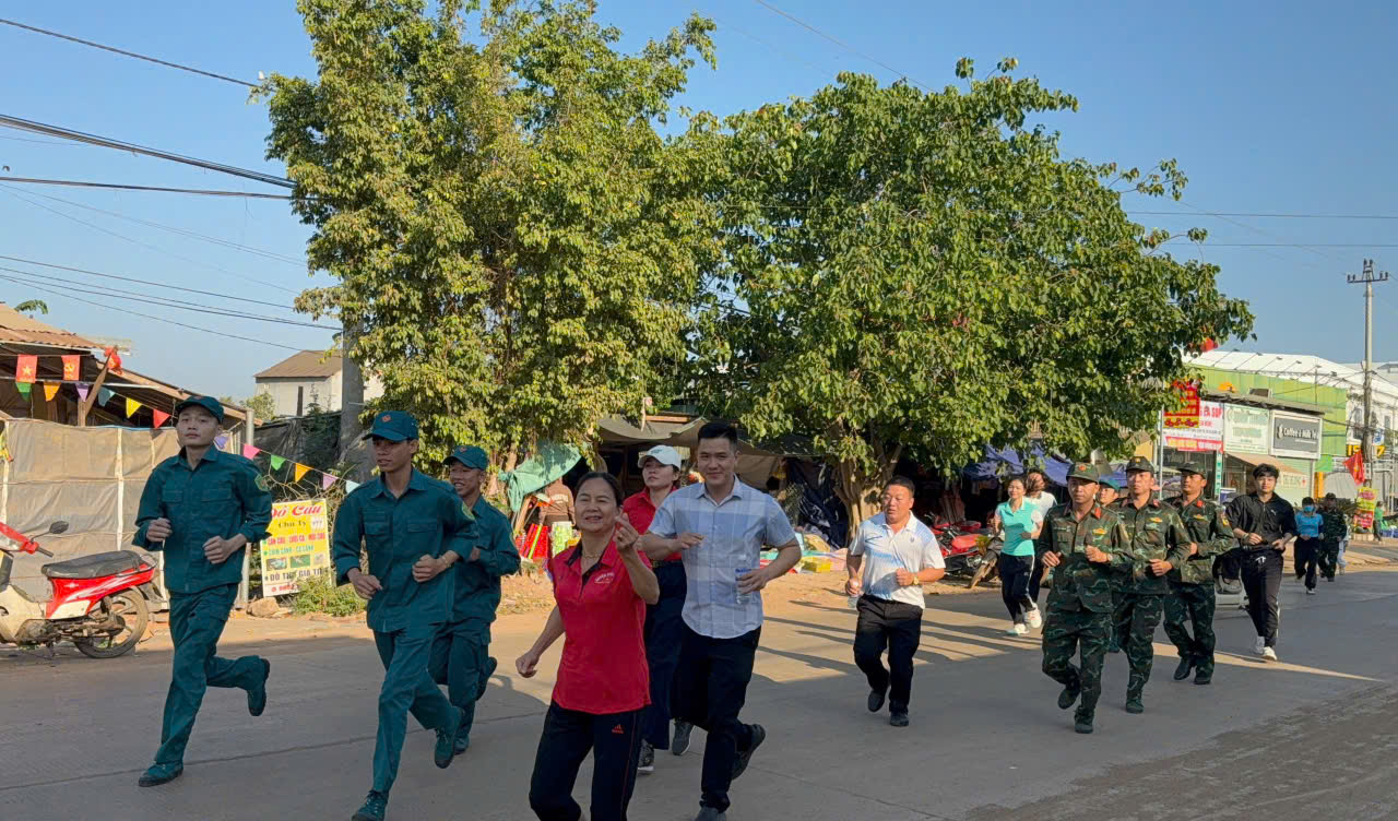 z7659076225336_7548fb783df91545506384c8613906e3