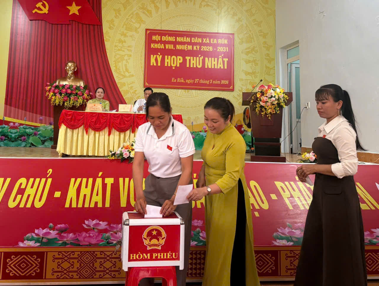 z7665473081247_f4eb1fa87acb8590b36cdd02f14a9a9e