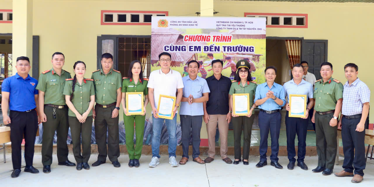 z7724644029613_026197a805876689cf9866486be11622