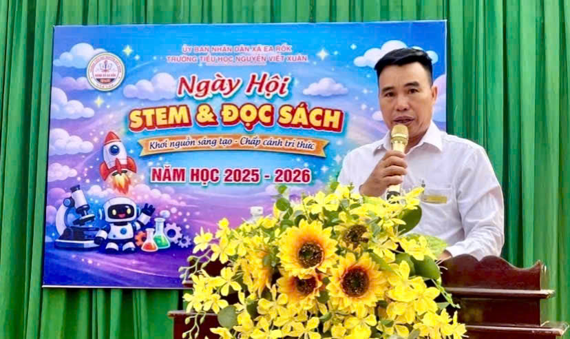 z7743865740429_2e8288becaf5ba343f80ace5777d8cd2