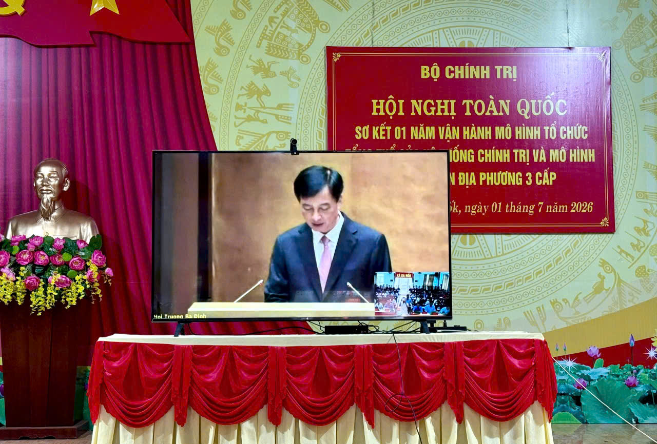 Xã Ea Rốk dự Hội nghị toàn quốc sơ kết 1 năm vận hành mô hình tổ chức tổng thể của hệ thống chính trị và mô hình chính quyền 3 cấp
