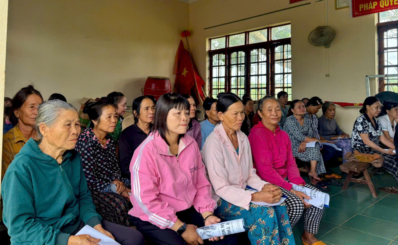 Xã Ea Rốk tổ chức 4 lớp tập huấn kỹ thuật sản xuất nông nghiệp  cho người dân