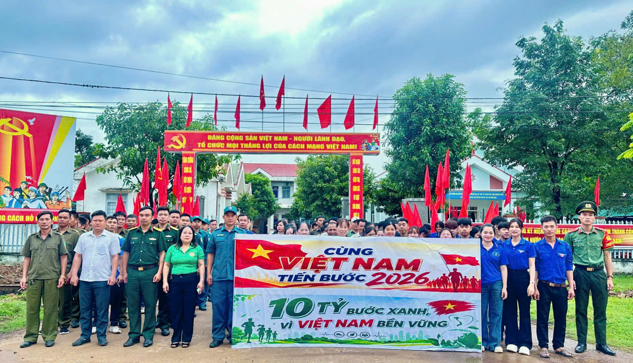 Xã Ea Rốk lan tỏa tinh thần “Cùng Việt Nam tiến bước”